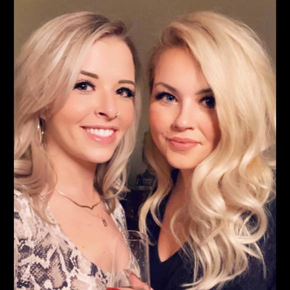 Meet your Posher, Katie - Picture 1 of 1